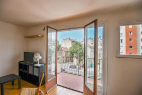 Le 5 Avenues - Studio avec balcon proche Timone